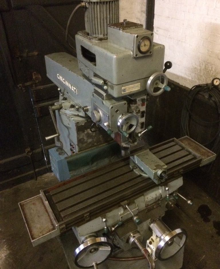 Cincinnati Toolmaster 66DD - Multimont&oslash;ren
